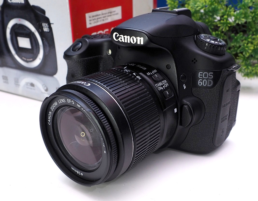 Ulasan dan Harga Canon EOS 60D Kit Kamera Terbaru 2021